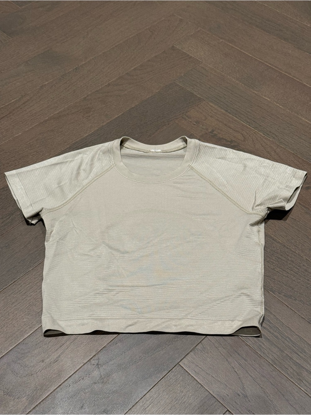 Lululemon Swiftly Tech Cropped Shirt